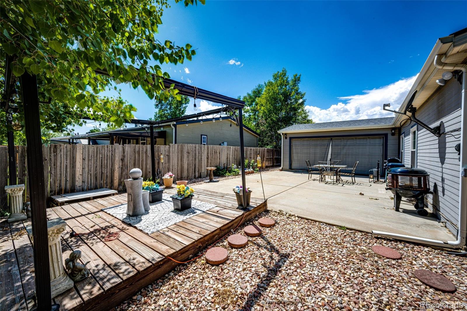 318 Cherokee Place