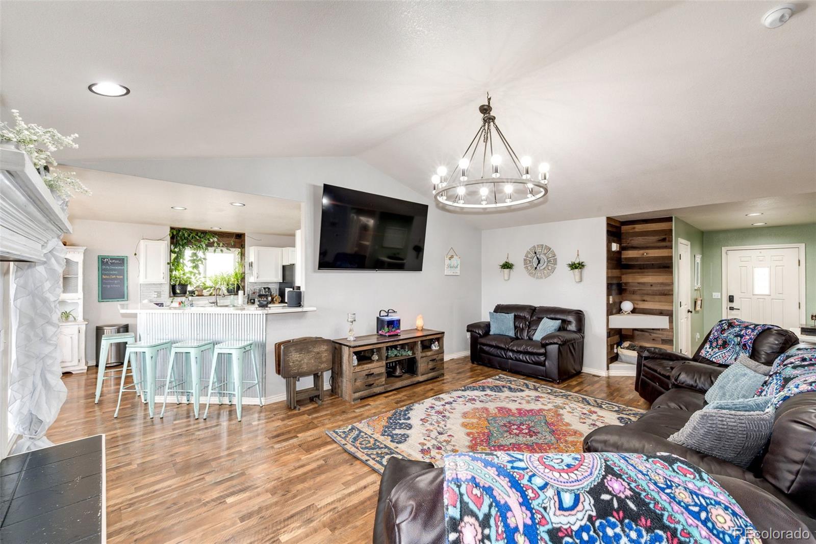 825 Cherokee Street