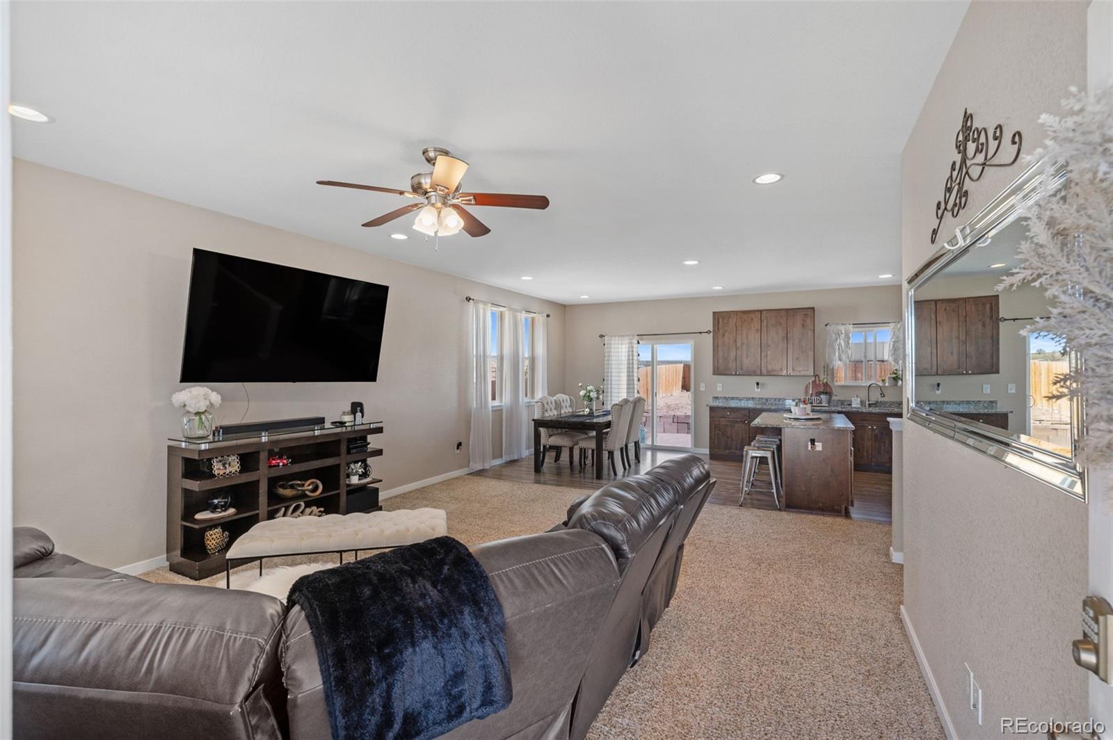 84 S 4th Avenue