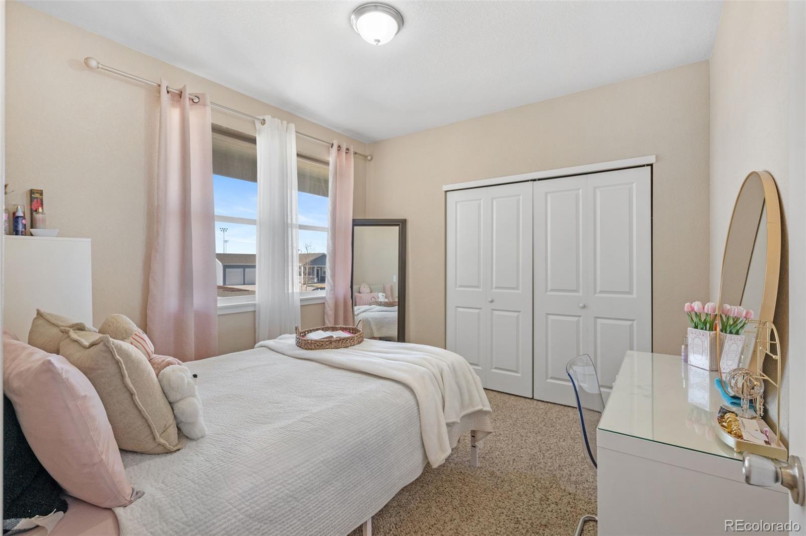 84 S 4th Avenue