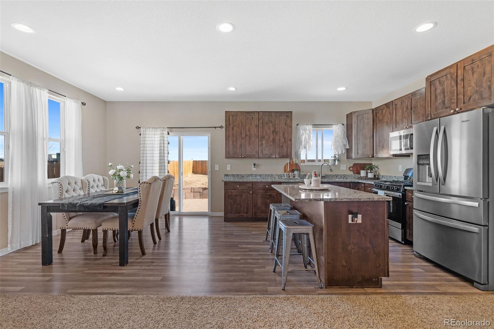 84 S 4th Avenue