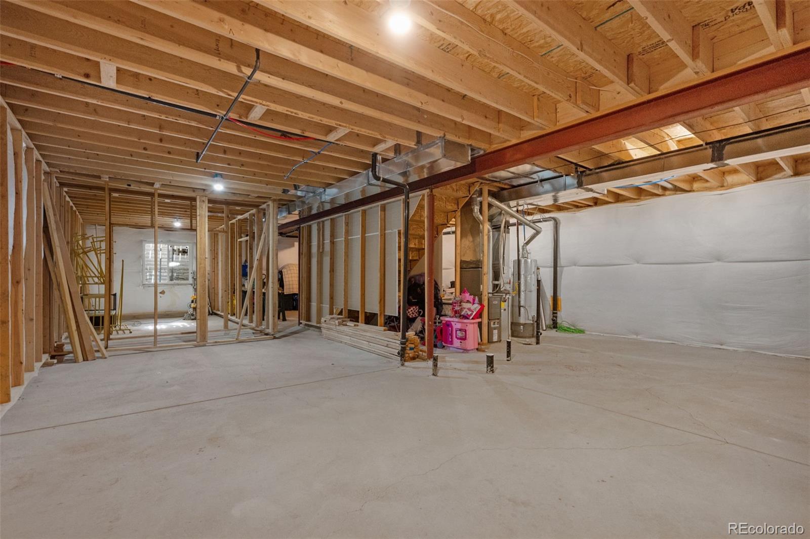 84 S 4th Avenue