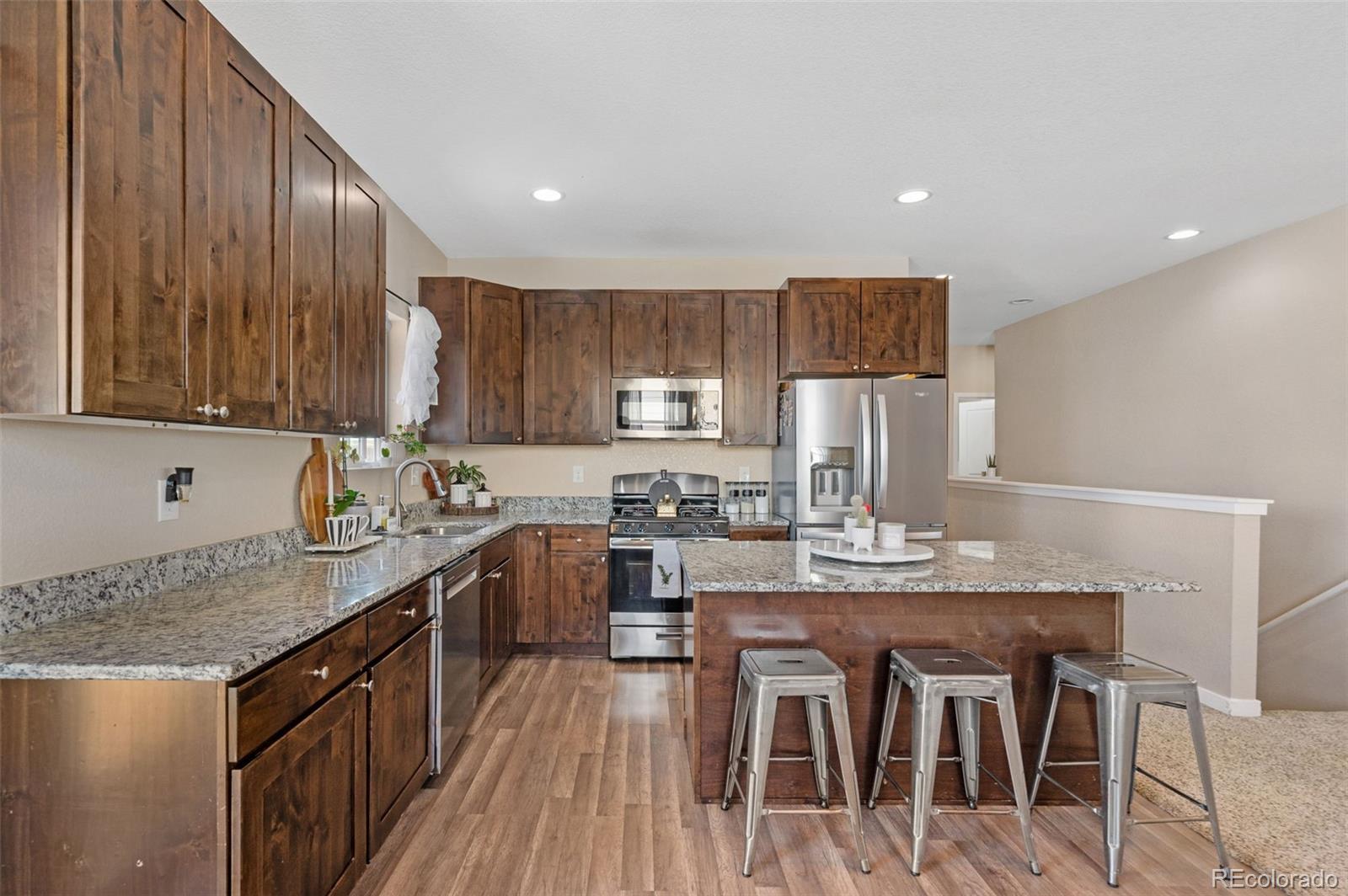 84 S 4th Avenue