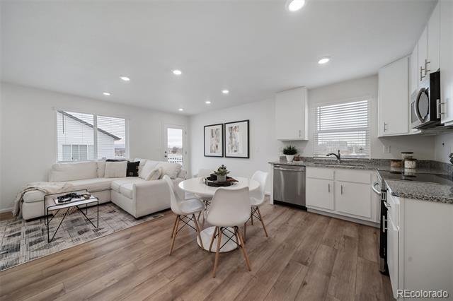 46530 Avery Lane