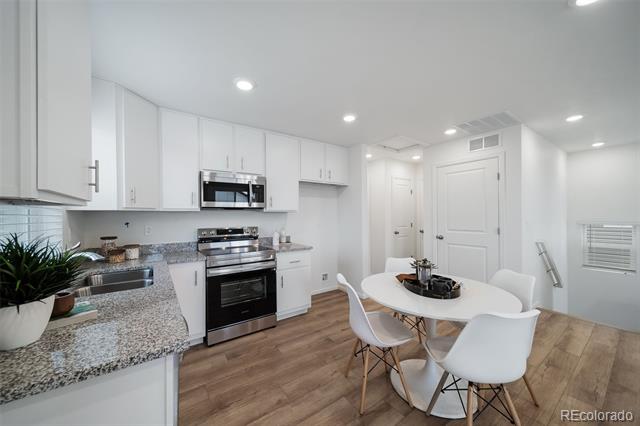 46530 Avery Lane