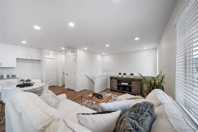 46530 Avery Lane
