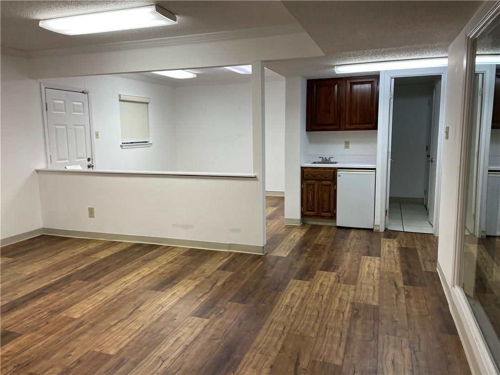 2955 RIDGELAKE Drive 107