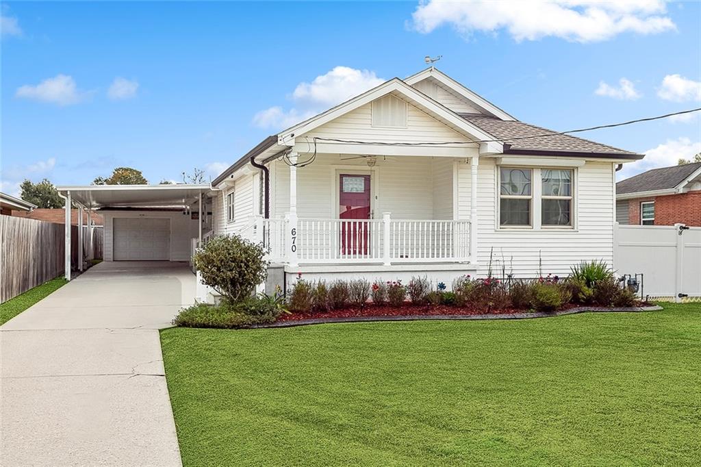 670 VICTORY Drive