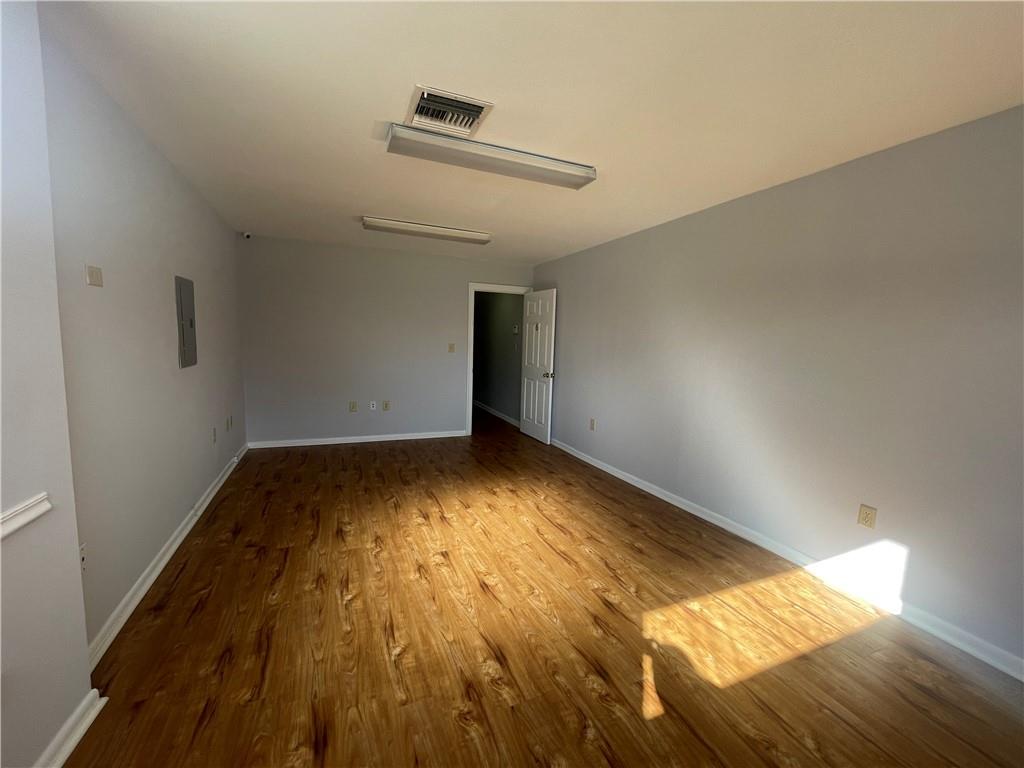 209 N NORMAN C FRANCIS Parkway