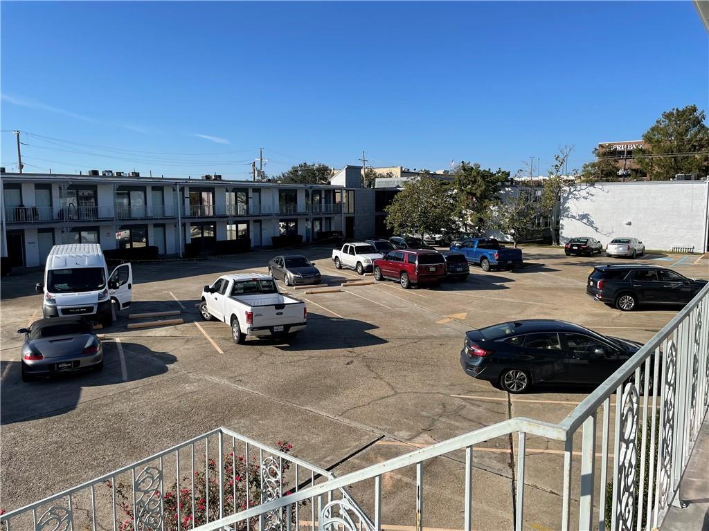 2901 RIDGELAKE Drive 113