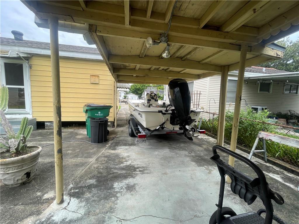 443 YETTA Street