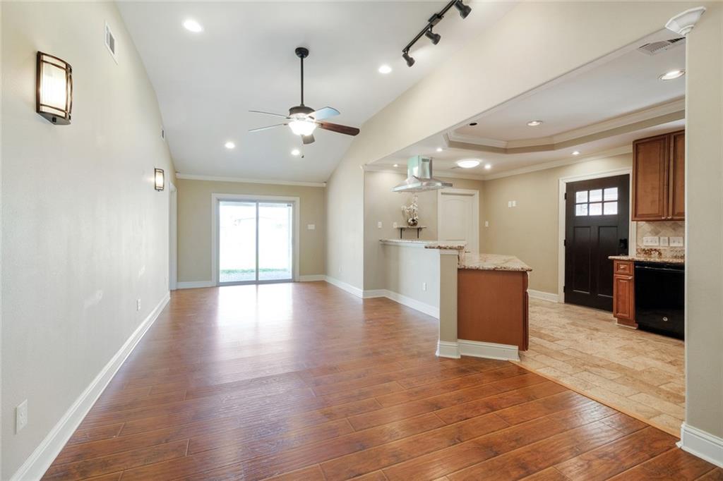 636 BEVERLY GARDEN Drive