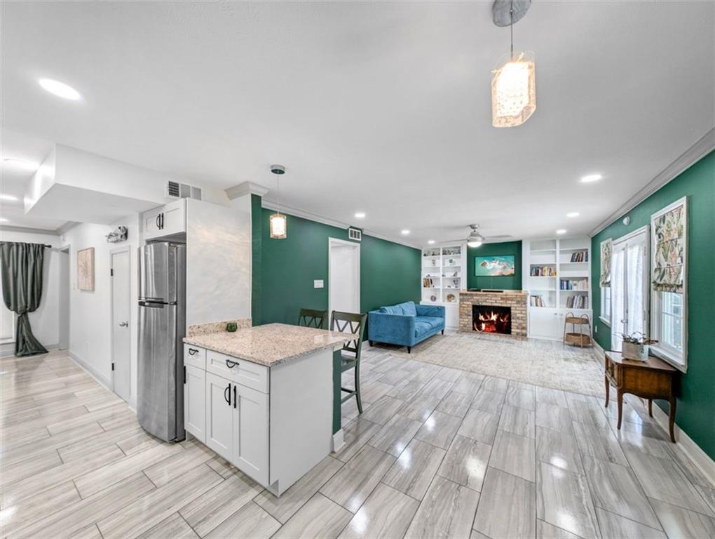 3631 RUE COLETTE Other