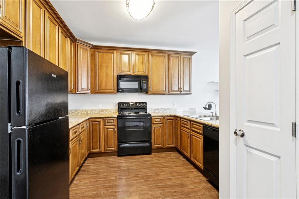 2738 CLEVELAND Avenue