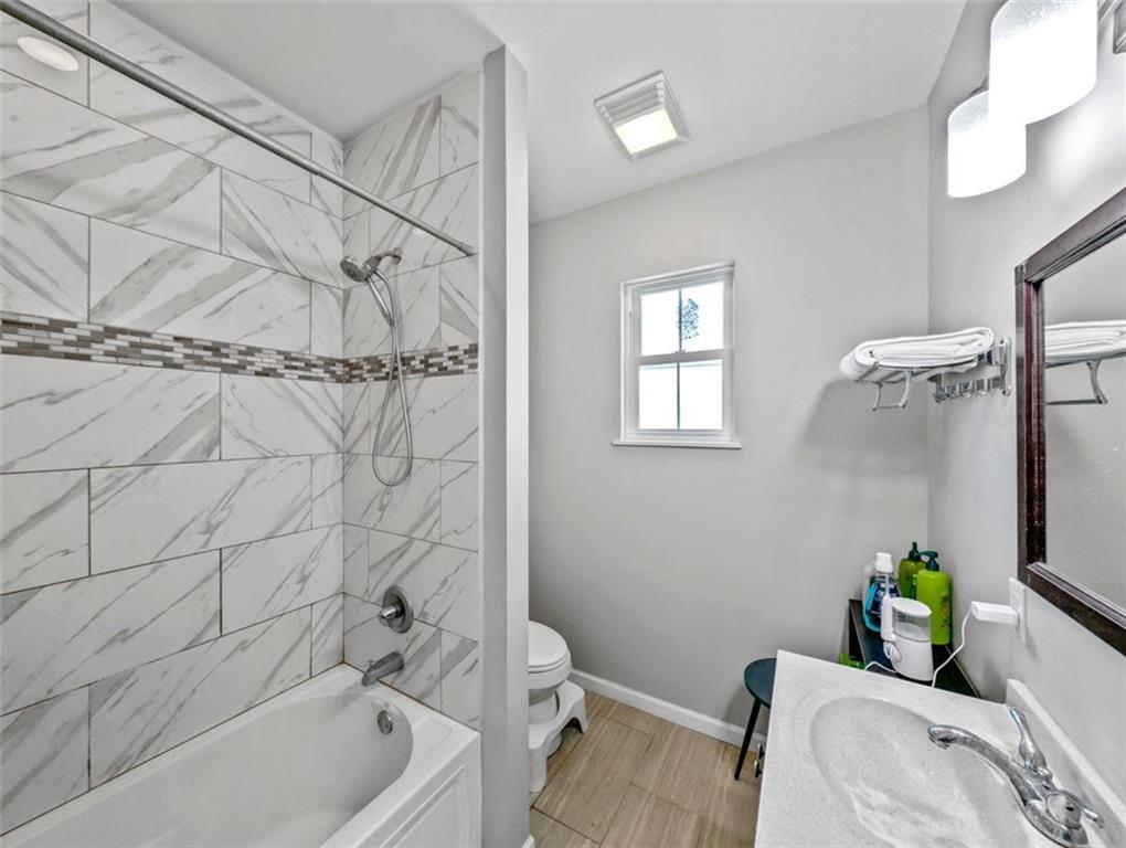 2738 CLEVELAND Avenue