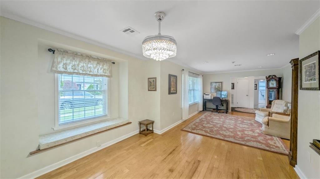 3424 CLIFFORD Drive