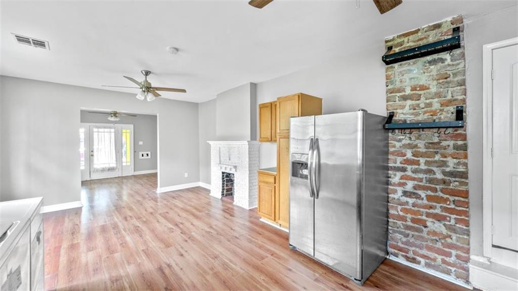 5547 ROSEMARY Place