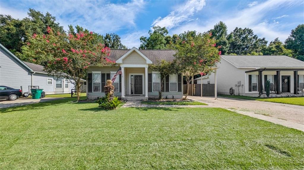 2735 VILLAGE Court