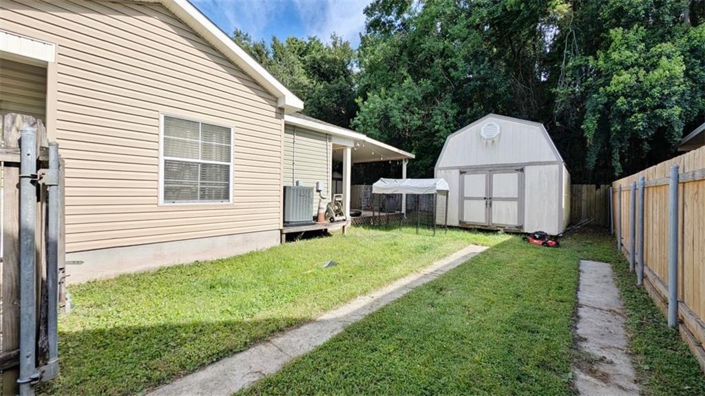 2735 VILLAGE Court