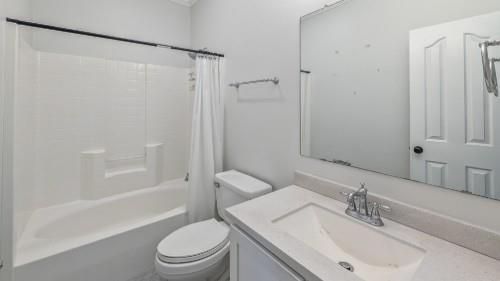 2735 VILLAGE Court