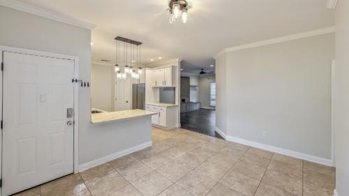 2735 VILLAGE Court