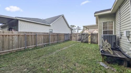 2735 VILLAGE Court
