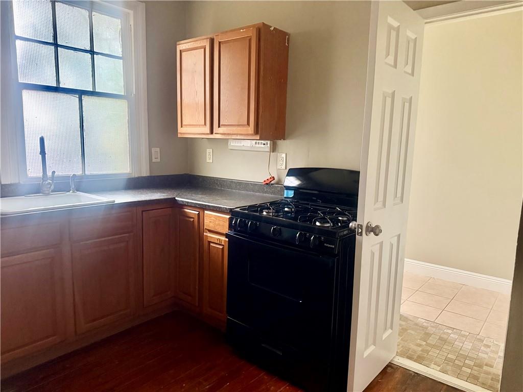5549 ROSEMARY Place