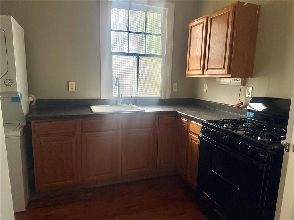 5549 ROSEMARY Place