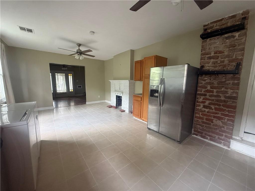 5547 ROSEMARY Place