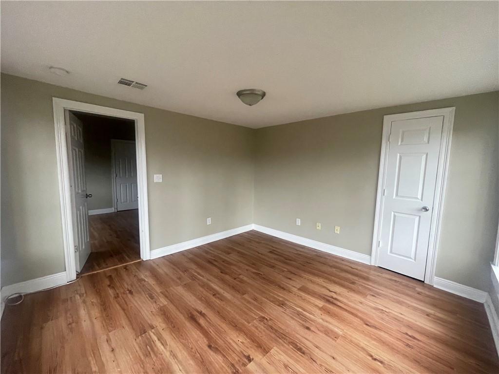 5547 ROSEMARY Place