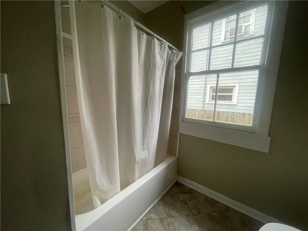 5547 ROSEMARY Place