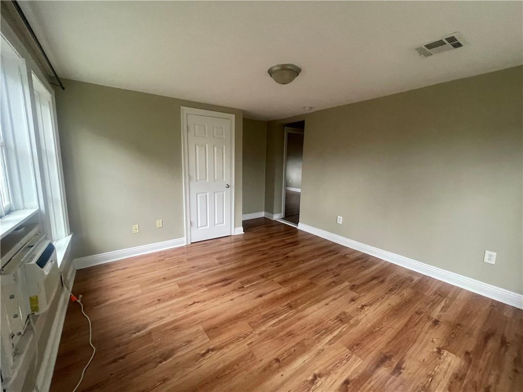 5547 ROSEMARY Place