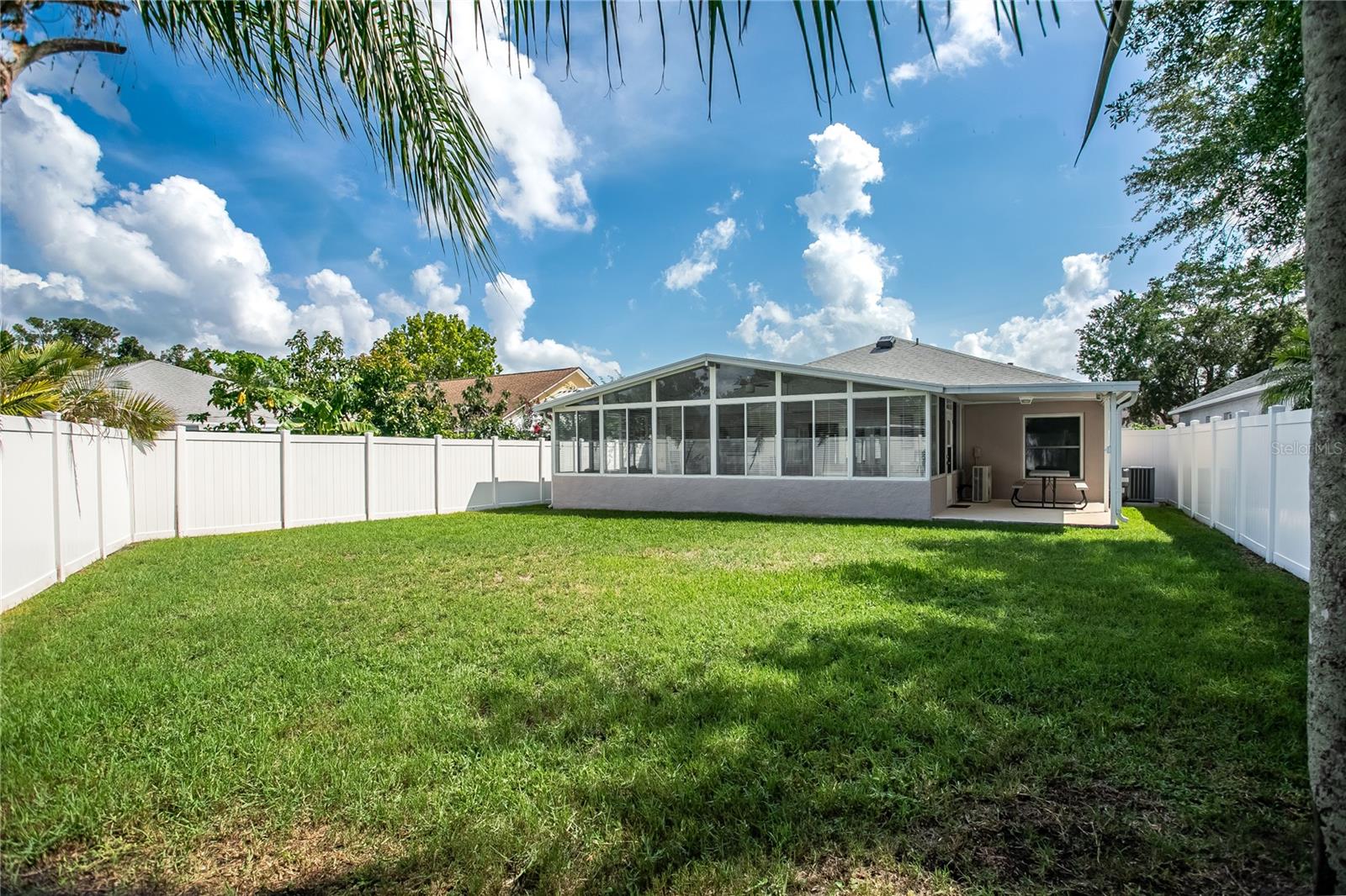 8803 SEA ISLAND WAY