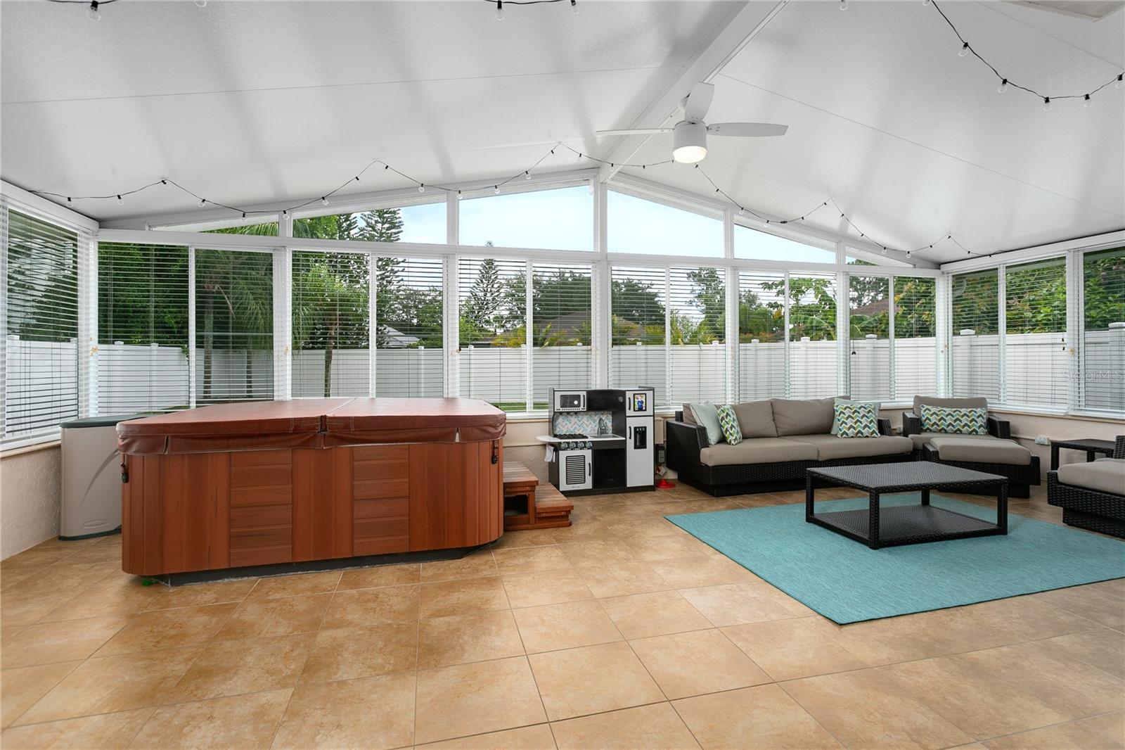 8803 SEA ISLAND WAY