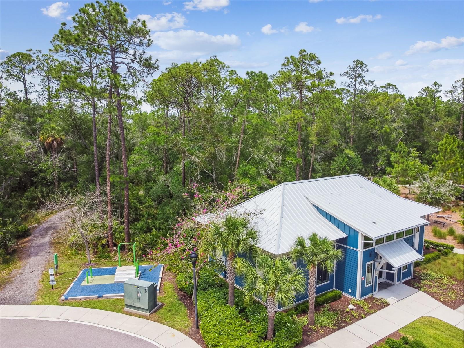 4560 BALLANTRAE BLVD
