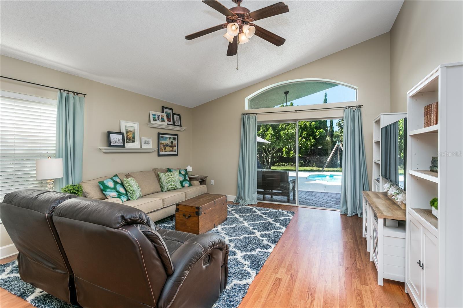 10223 CHARLESTON CORNER RD