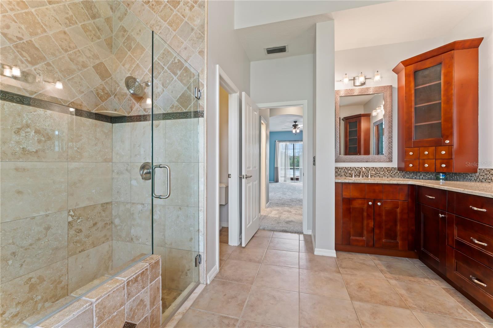 9108 WOODBAY DR