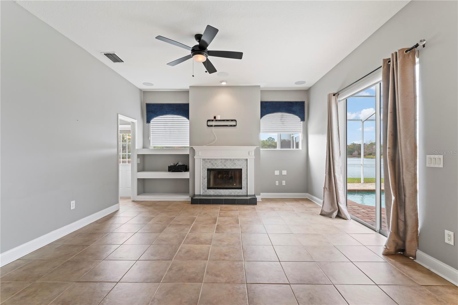 9108 WOODBAY DR