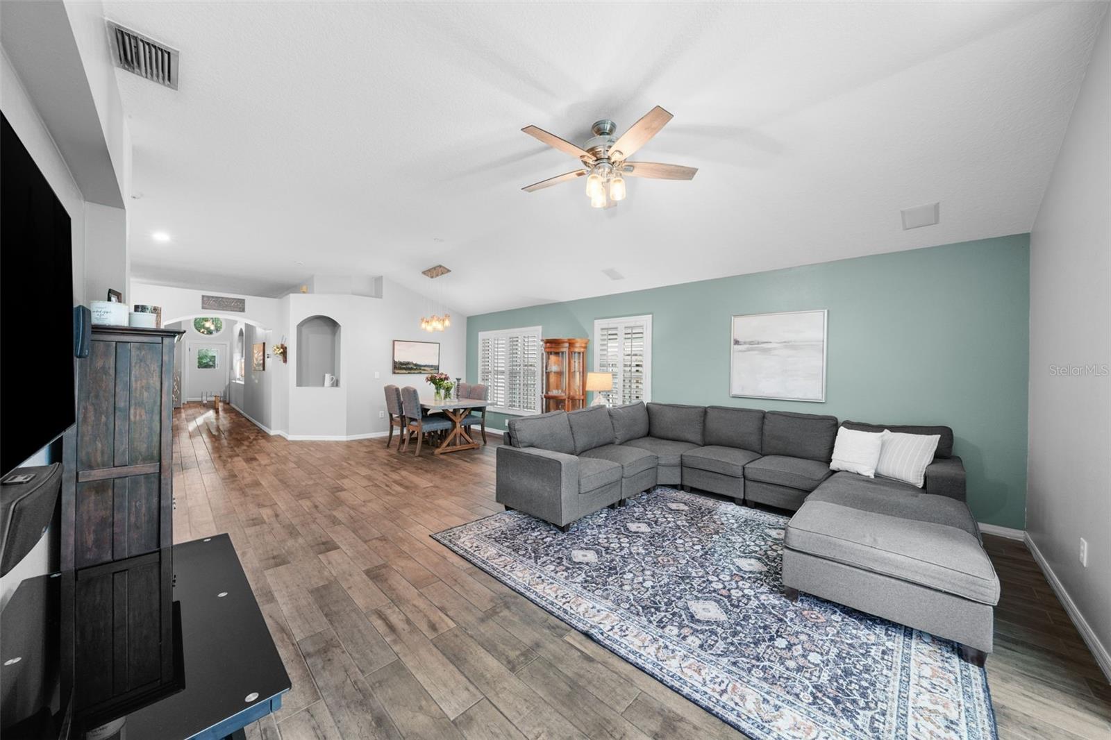 10205 WOODFORD BRIDGE ST