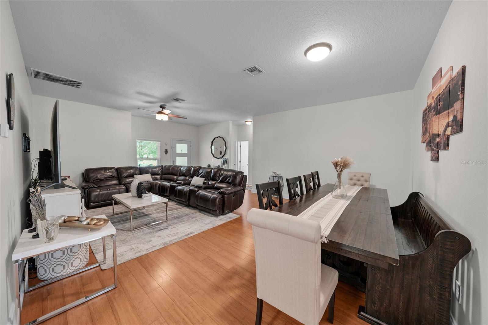 1885 PALM DR