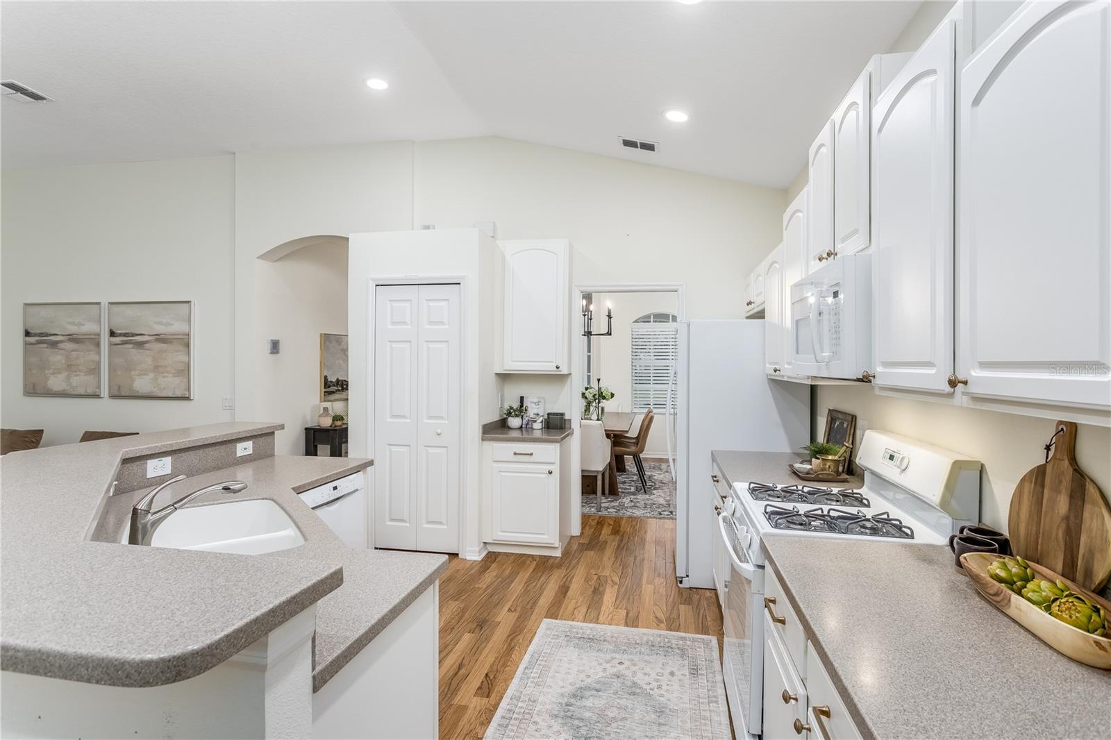 9709 GRETNA GREEN DR