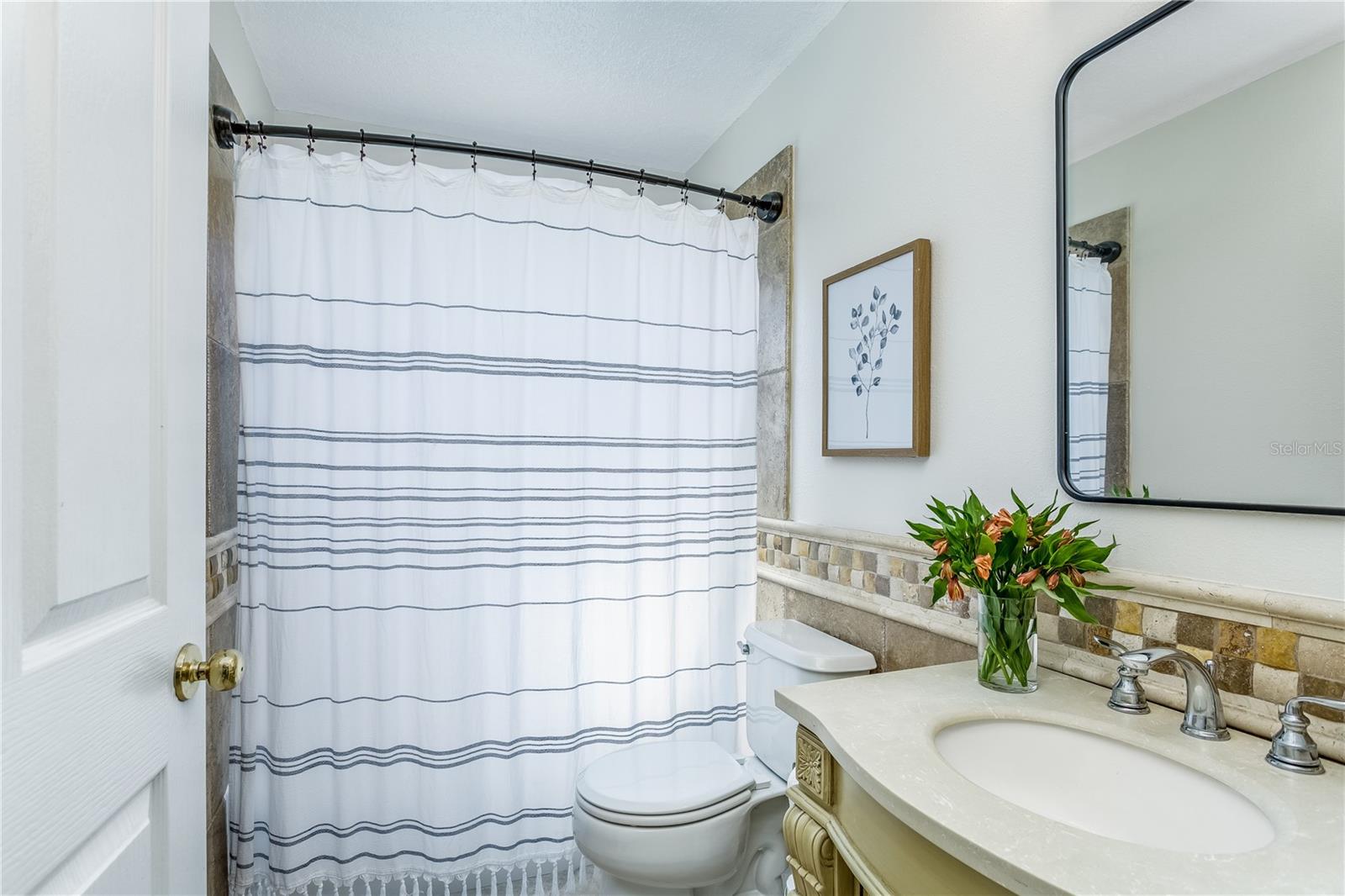 10112 KINGSBRIDGE AVE