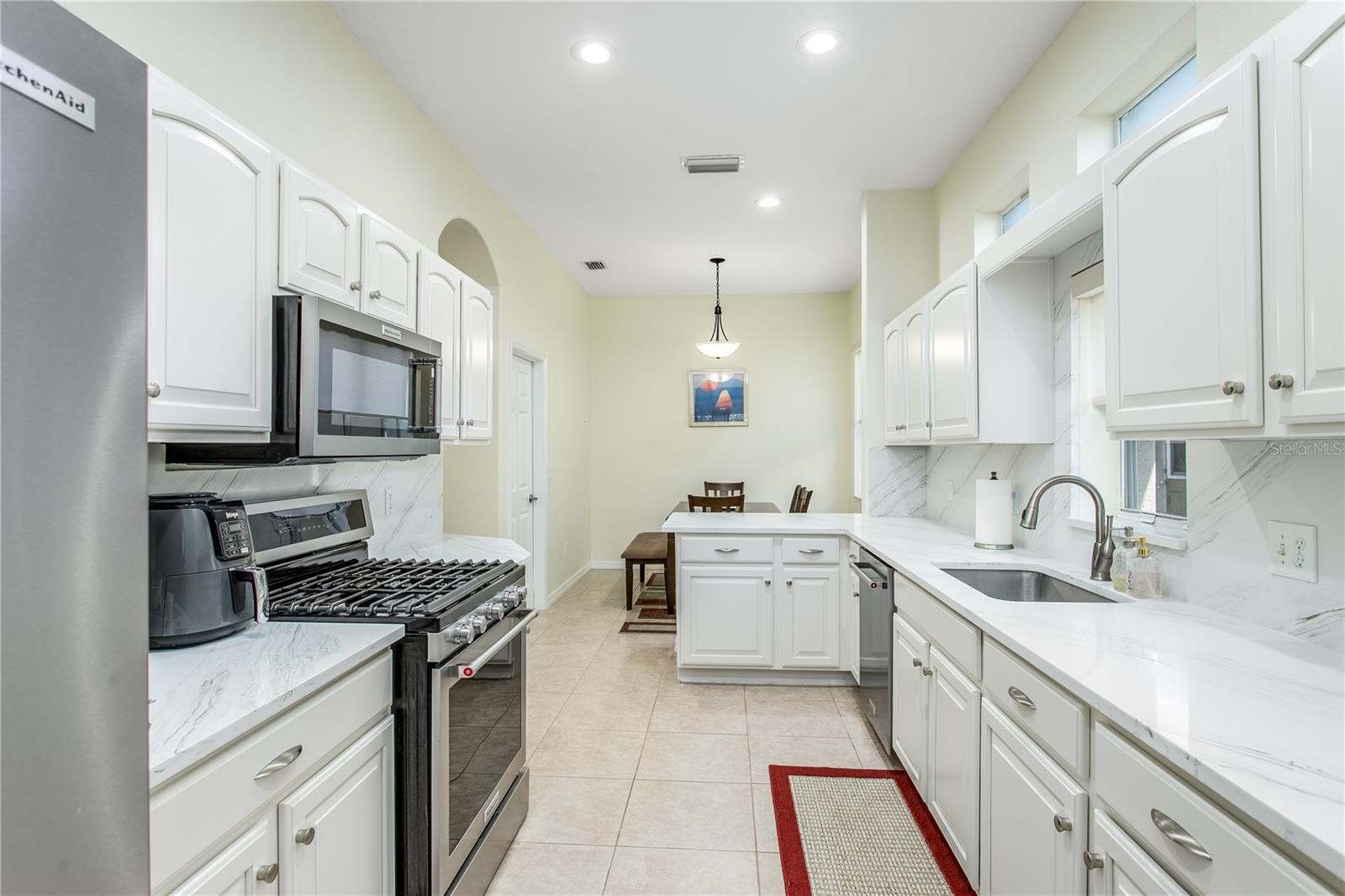 14525 MIRASOL MANOR CT