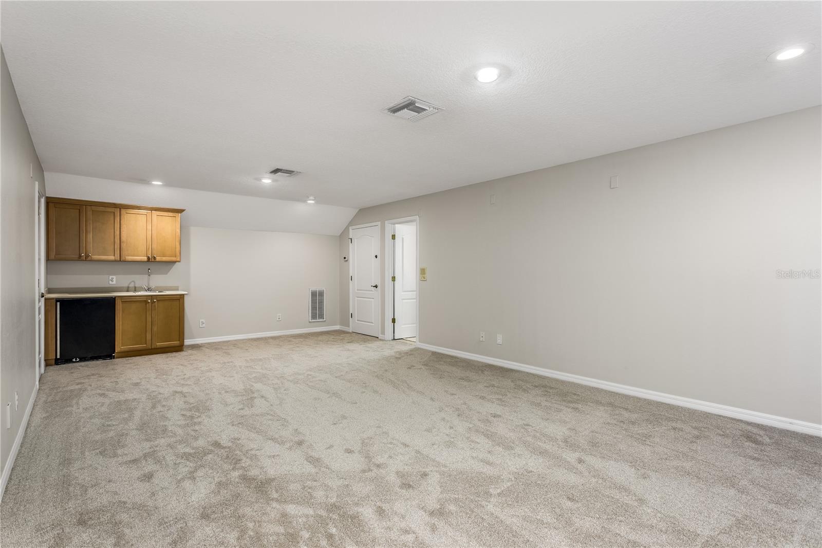 11938 ROYCE WATERFORD CIR