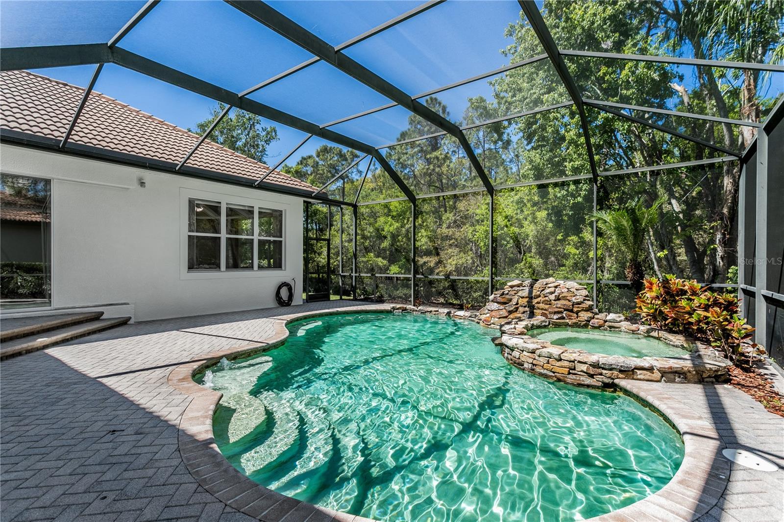 11938 ROYCE WATERFORD CIR