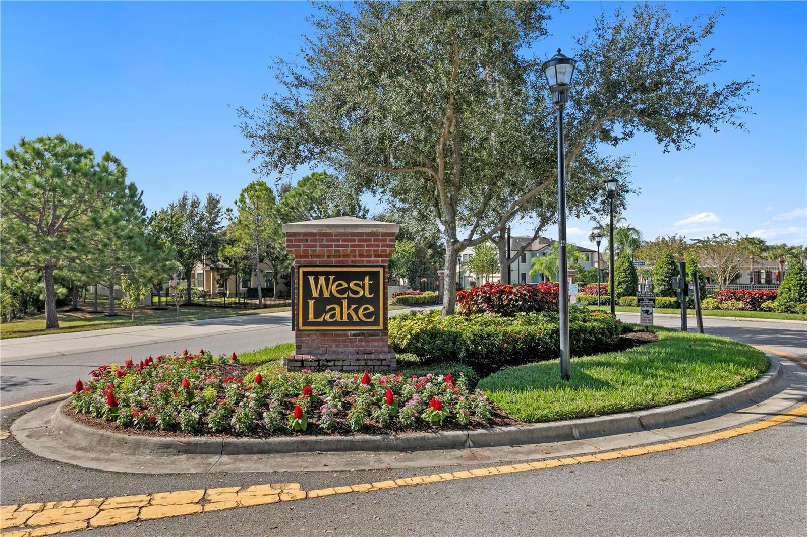 11506 CROWNED SPARROW LN