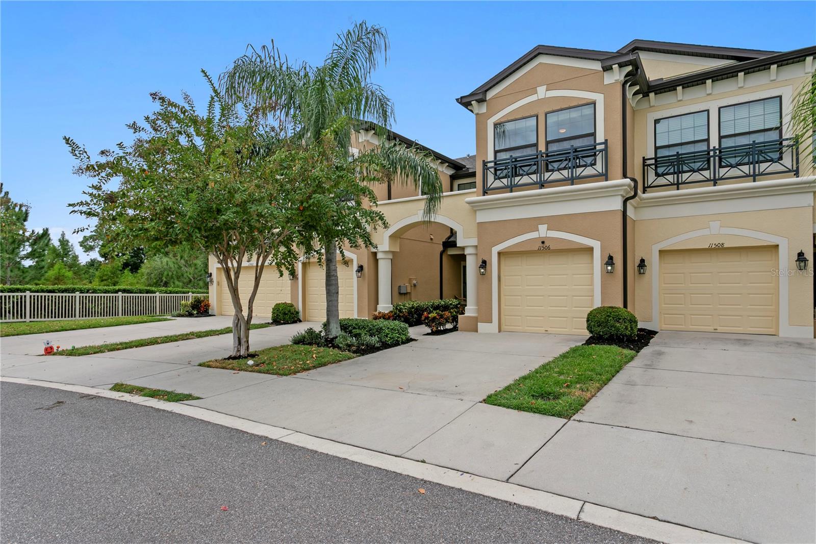 11506 CROWNED SPARROW LN