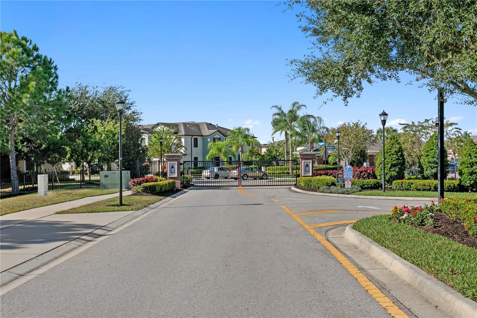 11506 CROWNED SPARROW LN