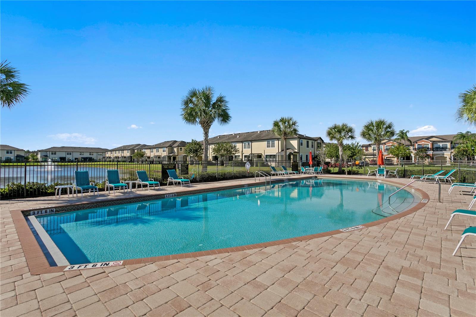 11506 CROWNED SPARROW LN