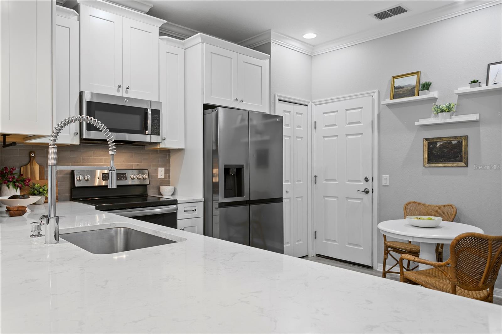 11506 CROWNED SPARROW LN